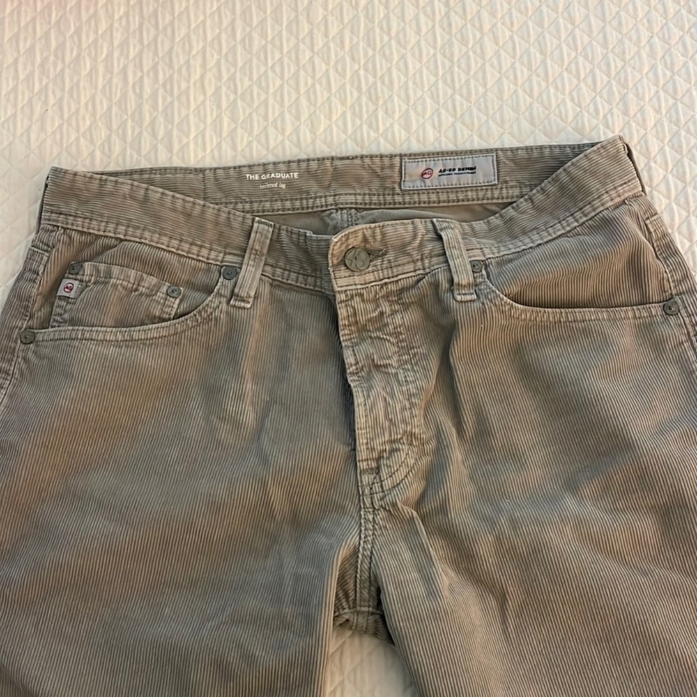 AG Graduate Corduroy pants